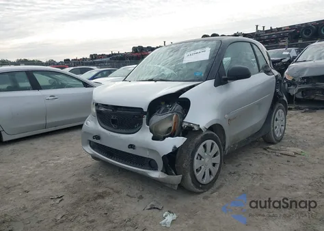 2016 Smart Fortwo Pure from USA, damaged, VIN WMEFJ5DA0GK076468